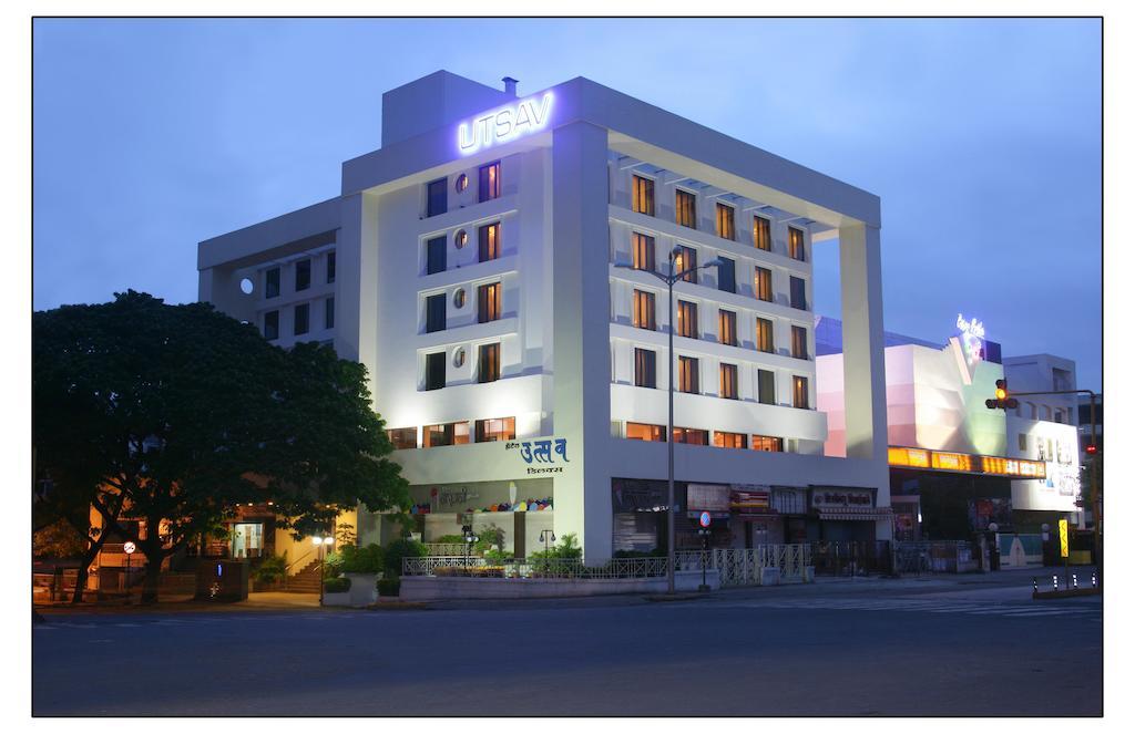 Hotel Utsav Deluxe Pune Luaran gambar