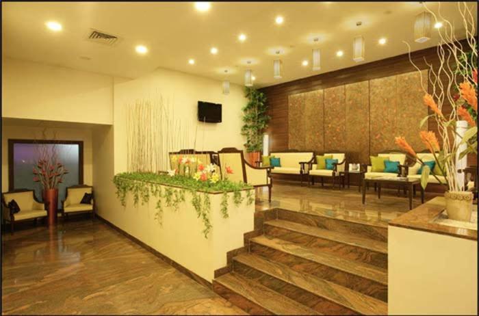 Hotel Utsav Deluxe Pune Luaran gambar