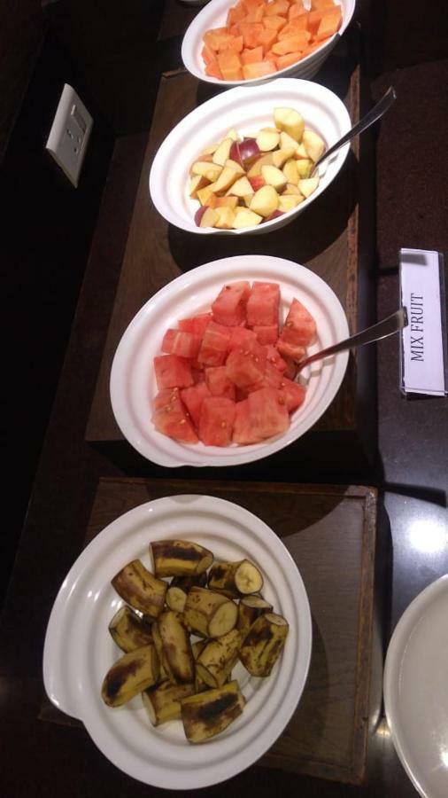 Hotel Utsav Deluxe Pune Luaran gambar